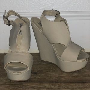 Steve Madden Wedges